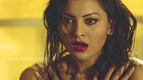 Urvashi Rautela Xxx Porn Videos